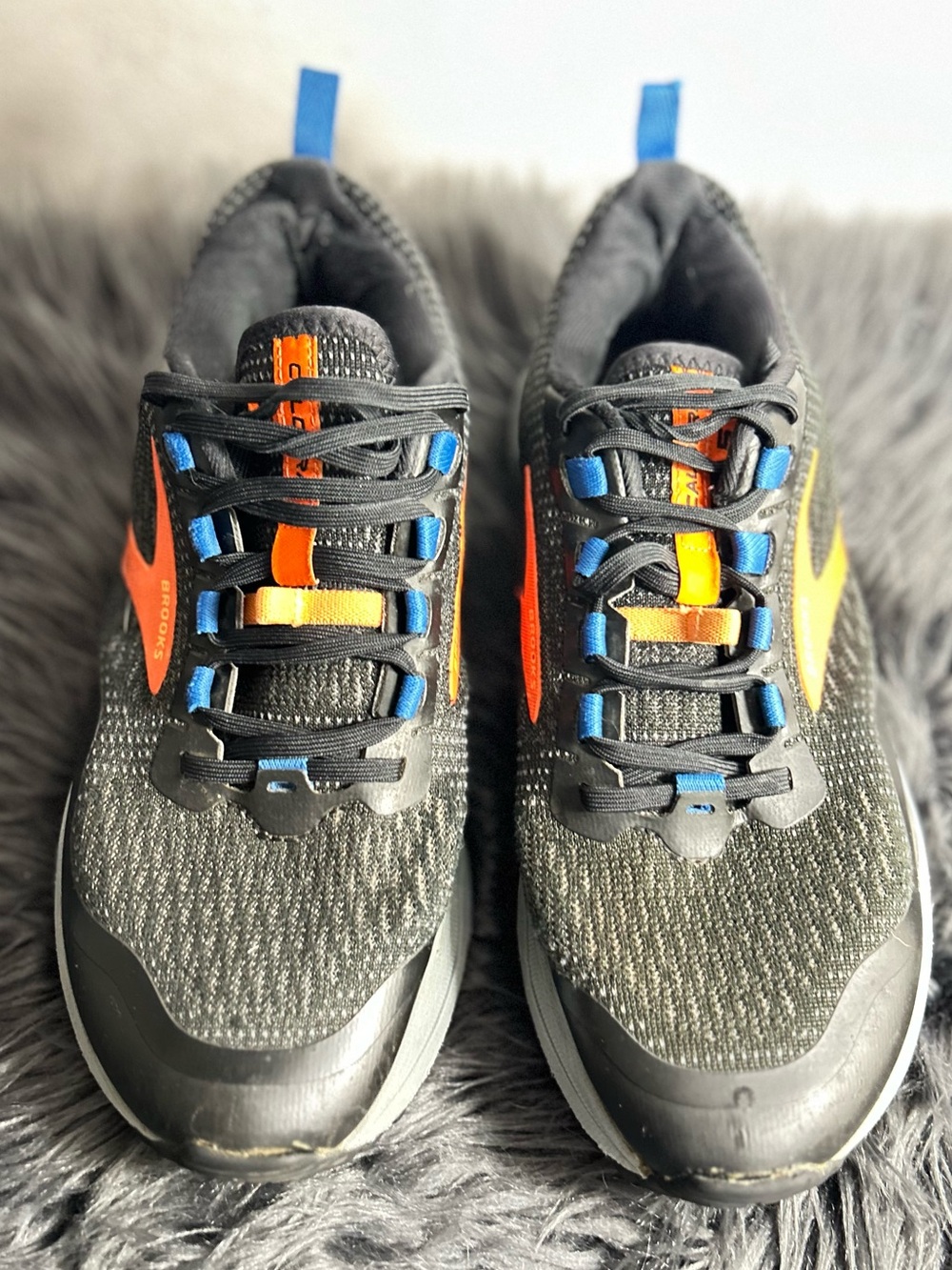 Brooks Caldera 5 Black/Orange Running Sneakers Size 9 - Picture 3 of 10
